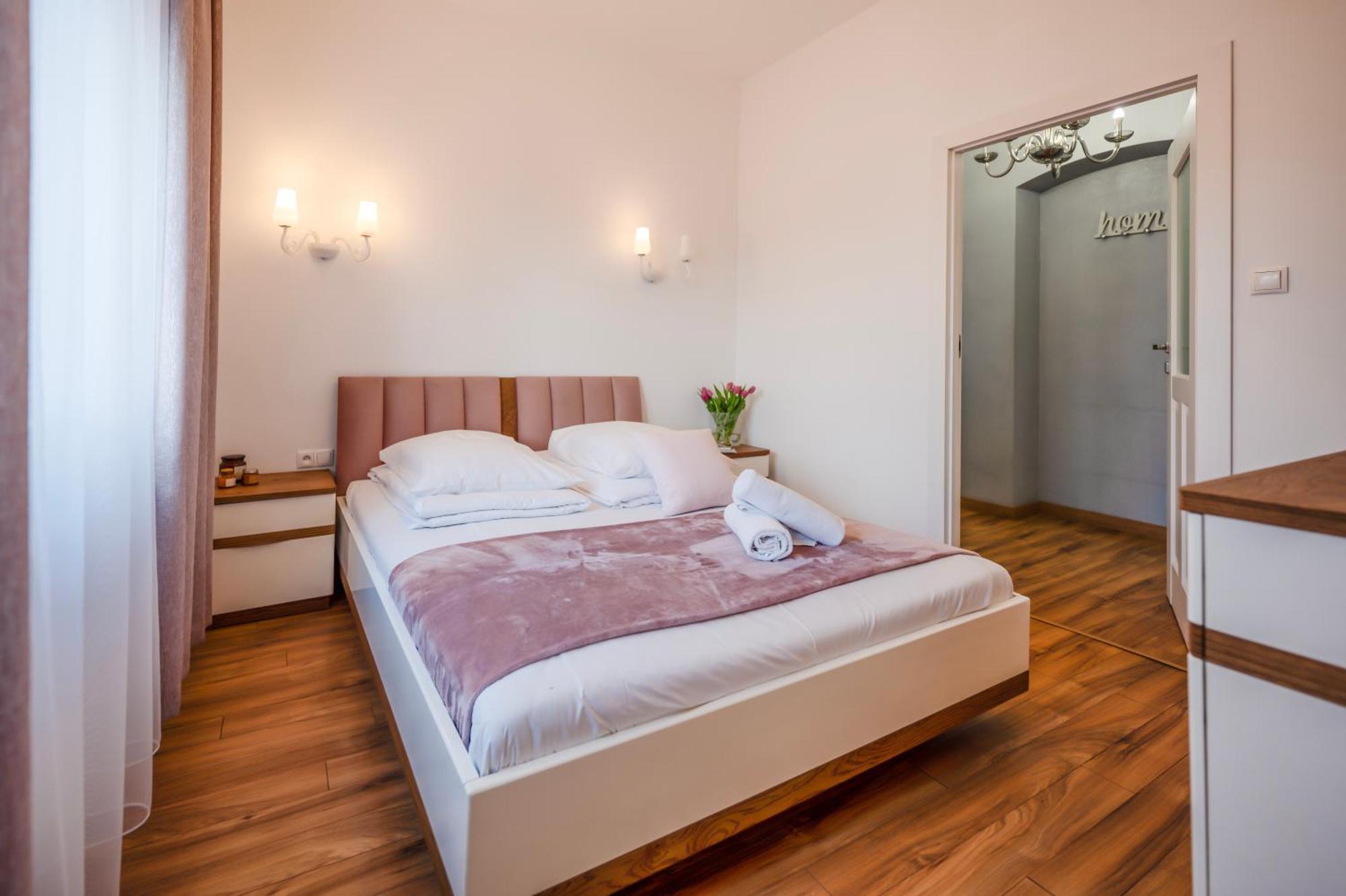 קרקוב Florencja Parking Gratis Moxy Te&Am Cracow מראה חיצוני תמונה